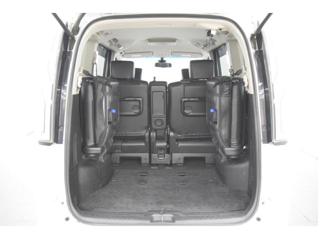 セレナ ハイウェイスター　Ｖセレ＋セーフティ　ＳＨＶ　Ａセフ　全周囲カメラ　８型ナビ　両側パワースライドドア　エマージェンシーブレーキ　Ｂｌｕｅｔｏｏｔｈ　衝突被害軽減システム　後席モニター　フルセグ　クルーズコントロール　レーンキープアシスト　スマートキー（25枚目）