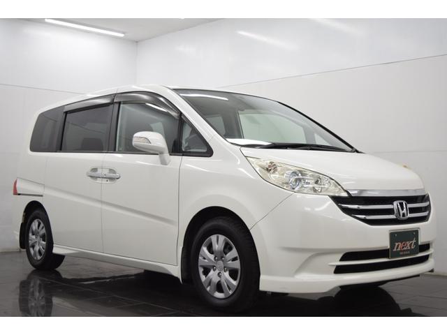 ステップワゴン Ｇ　ＨＤＤナビ　スマートスタイルエディション　両側パワースライドドア　フルセグナビ　バックカメラ　オートエアコン　スマートキー　ＨＩＤ　フルフラットシート　ミュージックサーバー（8枚目）