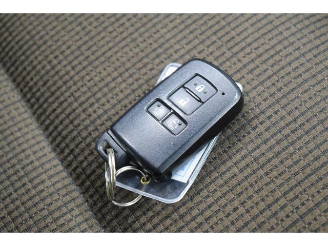 シエンタ ハイブリッドＧ　Ｂｌｕｅｔｏｏｔｈ　両側パワースライドドア　アイドリングストップ　衝突被害軽減システム　レーンアシスト　シートヒーター　　フルセグナビ　オートエアコン　バックカメラ　　スマートキー　ＬＥＤオートライト（37枚目）