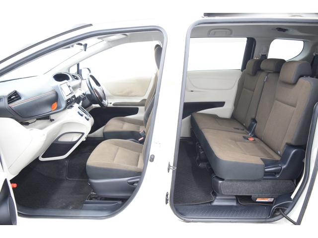 シエンタ ハイブリッドＧ　Ｂｌｕｅｔｏｏｔｈ　両側パワースライドドア　アイドリングストップ　衝突被害軽減システム　レーンアシスト　シートヒーター　　フルセグナビ　オートエアコン　バックカメラ　　スマートキー　ＬＥＤオートライト（42枚目）