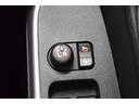 カスタムＧ　Ｓ　Ｂｌｕｅｔｏｏｔｈ　フルセグナビ　バックカメラ　アイドリングストップ　横滑り防止装置　衝突被害軽減システム　クルーズコントロール　ＥＴＣ　ＬＥＤ　スマートキー　オートライト　両側パワースライドドア（30枚目）