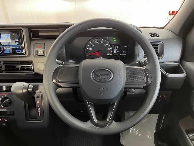 ハイゼットカーゴ ＤＸ　サポカーＳワイド適合　オーディオ　エアコン　アクセサリーソケット　コーナーセンサー　アイドリングストップ　光軸調整ダイヤル　横滑り防止機能　誤発進抑制機能　パワーウインドウ　キーレス（14枚目）