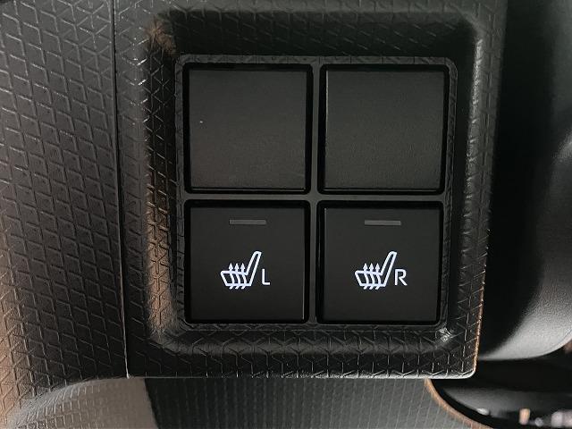 タント カスタムＲＳ　サポカーＳワイド適合　ミラクルオープンドア　両側オートスライドドア　電動パーキングブレーキ　Ｂカメラ　ステアリングスイッチ　シートヒーター　オートエアコン　コーナーセンサー　キーフリー（18枚目）