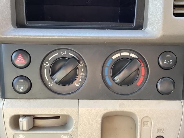 エブリイ ＰＡ　オートマハイルーフ　集中ドアロック機能　リヤガラス５面フィルム施工済　事業用登録代行（8枚目）