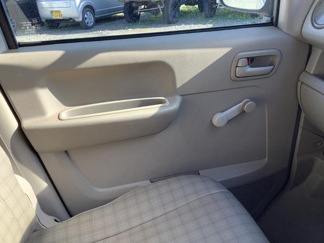 エブリイ ＰＡ　オートマハイルーフ　集中ドアロック機能　リヤガラス５面フィルム施工済　事業用登録代行（12枚目）