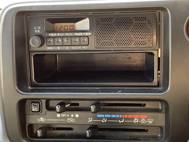 ハイゼットカーゴ ＤＸ　４速オートマハイルーフ　タイミングチェーン車両　集中ドアロック　　リヤガラスフィルム施工済　ルーフ収納付き　新品全席シートカバー　事業用登録車両代行（14枚目）