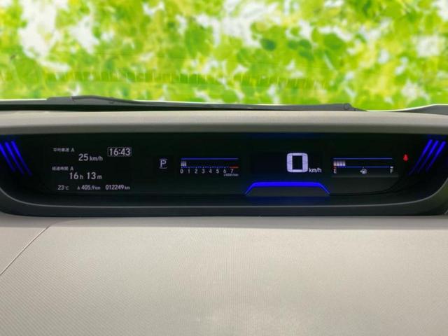 フリード Ｇホンダセンシング　保証書／純正　ＳＤナビ／衝突安全装置／両側電動スライドドア／車線逸脱防止支援システム／ヘッドランプ　ＨＩＤ／Ｂｌｕｅｔｏｏｔｈ接続／ＥＴＣ／ＥＢＤ付ＡＢＳ／横滑り防止装置／アイドリングストップ（14枚目）