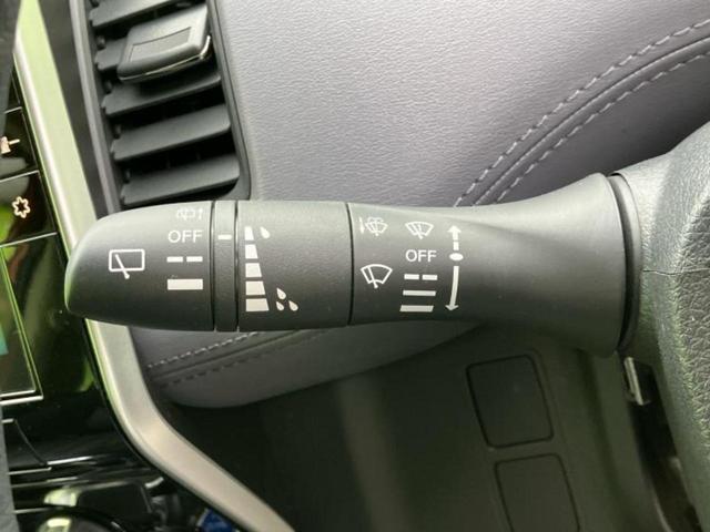セレナ ｅパワーハイウェイスターＶ　新品タイヤ／純正　１０インチ　メモリーナビ／フリップダウンモニター　純正　１１インチ／インテリジェントルームミラー／エマージェンシーブレーキ／両側電動スライドドア／アラウンドビューモニター　ＤＶＤ再生（15枚目）