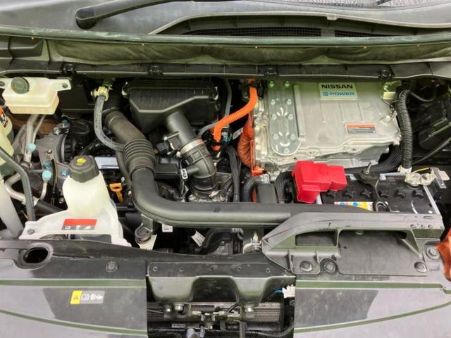 セレナ ｅパワーハイウェイスターＶ　新品タイヤ／純正　１０インチ　メモリーナビ／フリップダウンモニター　純正　１１インチ／インテリジェントルームミラー／エマージェンシーブレーキ／両側電動スライドドア／アラウンドビューモニター　ＤＶＤ再生（50枚目）