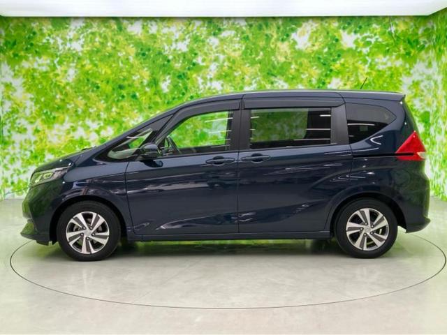 フリード Ｇホンダセンシング　保証書／純正　ＳＤナビ／衝突安全装置／両側電動スライドドア／車線逸脱防止支援システム／シート　ハーフレザー／パーキングアシスト　バックガイド／ヘッドランプ　ＬＥＤ／ＵＳＢジャック　衝突被害軽減システム（2枚目）
