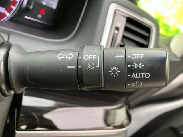 オデッセイ アブソルート・ホンダセンシング　新品タイヤ／保証書／純正　ＳＤナビ／両側電動スライドドア／シート　ハーフレザー／パーキングアシスト　バックガイド／ドライブレコーダー　純正／ヘッドランプ　ＨＩＤ／ＵＳＢジャック　バックカメラ　ドラレコ（16枚目）