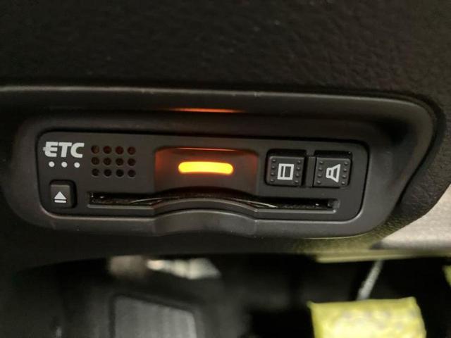 ヴェゼル ハイブリッドＲＳ・ホンダセンシング　保証書／純正　８インチ　ＳＤナビ／衝突安全装置／シートヒーター／車線逸脱防止支援システム／シート　ハーフレザー／パーキングアシスト　バックガイド／ドライブレコーダー　純正　衝突被害軽減システム　ＥＴＣ（18枚目）