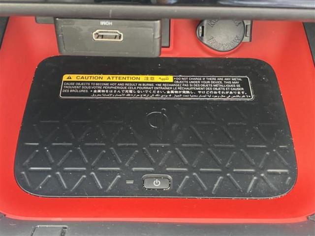 ＲＡＶ４ ４ＷＤアドベンチャーオフロードパッケージ　保証書／ディスプレイオーディオ＋ナビ／デジタルインナーミラー／衝突安全装置／シートヒーター　前席／パノラミックビューモニター／車線逸脱防止支援システム／シート　フルレザー　革シート　全周囲カメラ（17枚目）