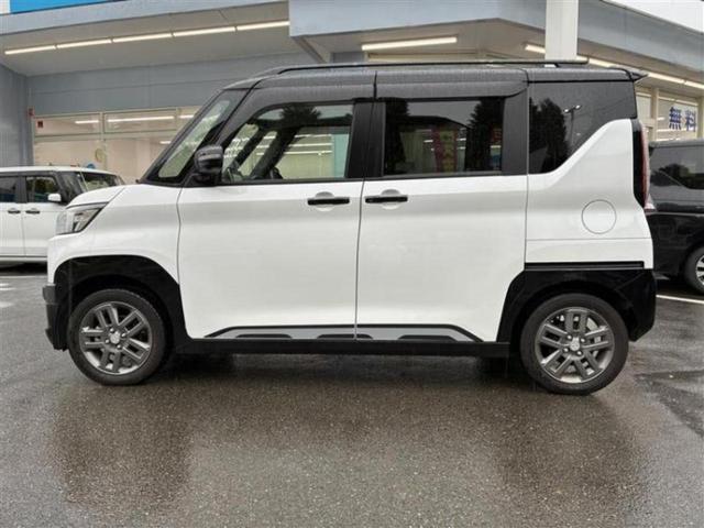 デリカミニ ４ＷＤ　Ｔプレミアム　保証書／純正　９インチ　ＳＤナビ／デジタルインナーミラー／衝突安全装置／両側電動スライドドア／シートヒーター／全方位モニター／車線逸脱防止支援システム／シート　ハーフレザー／ヘッドランプ　ＬＥＤ（2枚目）