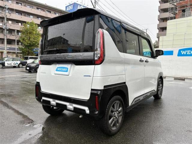 デリカミニ ４ＷＤ　Ｔプレミアム　保証書／純正　９インチ　ＳＤナビ／デジタルインナーミラー／衝突安全装置／両側電動スライドドア／シートヒーター／全方位モニター／車線逸脱防止支援システム／シート　ハーフレザー／ヘッドランプ　ＬＥＤ（3枚目）