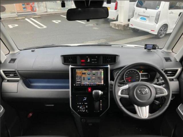 タンク カスタムＧ　新品タイヤ／保証書／社外　９インチ　ＳＤナビ／両側電動スライドドア／ヘッドランプ　ＬＥＤ／ＥＴＣ／ＥＢＤ付ＡＢＳ／横滑り防止装置／アイドリングストップ／フルセグＴＶ／エアバッグ　運転席　ワンオーナー（4枚目）