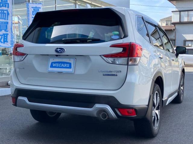 フォレスター 4WDアドバンス 新品タイヤ/保証書/純正 SDナビ/デジタルインナーミラー/衝突安全装置/シートヒーター/車線逸脱防止支援システム/パーキングアシスト バックガイド/電動バックドア/ヘッドランプ LED 電動シート(3枚目)