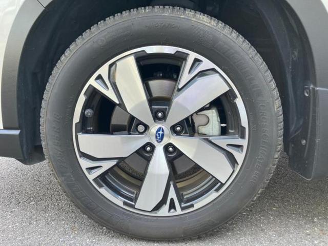 フォレスター 4WDアドバンス 新品タイヤ/保証書/純正 SDナビ/デジタルインナーミラー/衝突安全装置/シートヒーター/車線逸脱防止支援システム/パーキングアシスト バックガイド/電動バックドア/ヘッドランプ LED 電動シート(18枚目)