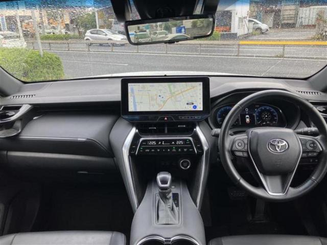 ハリアー Ｇ　新品タイヤ／保証書／ディスプレイオーディオ＋ナビ／デジタルインナーミラー／衝突安全装置／車線逸脱防止支援システム／シート　合皮／電動バックドア／ヘッドランプ　ＬＥＤ／Ｂｌｕｅｔｏｏｔｈ接続　ＥＴＣ（8枚目）