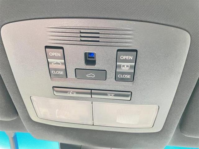 ハリアー 4WDエレガンスGRスポーツ サンルーフ/純正 9インチ SDナビ/衝突安全装置/車線逸脱防止支援システム/シート ハーフレザー/ヘッドランプ HID/ETC/EBD付ABS/横滑り防止装置/アイドリングストップ/フルセグTV(14枚目)