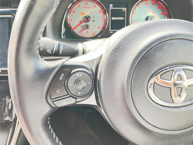 ハリアー 4WDエレガンスGRスポーツ サンルーフ/純正 9インチ SDナビ/衝突安全装置/車線逸脱防止支援システム/シート ハーフレザー/ヘッドランプ HID/ETC/EBD付ABS/横滑り防止装置/アイドリングストップ/フルセグTV(15枚目)