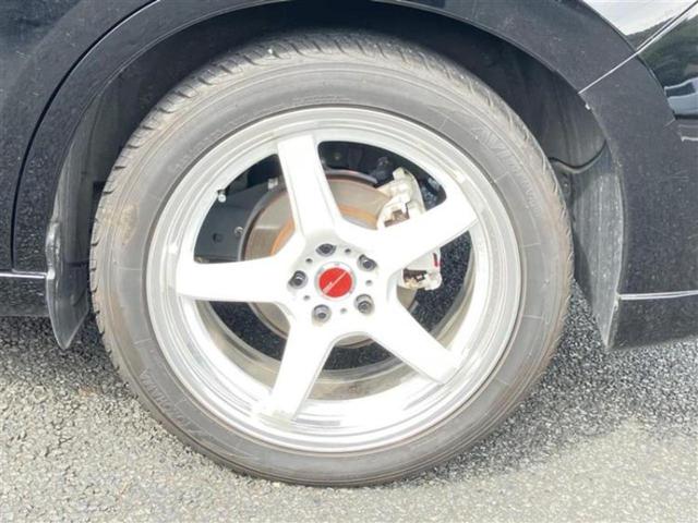 ハリアー 4WDエレガンスGRスポーツ サンルーフ/純正 9インチ SDナビ/衝突安全装置/車線逸脱防止支援システム/シート ハーフレザー/ヘッドランプ HID/ETC/EBD付ABS/横滑り防止装置/アイドリングストップ/フルセグTV(18枚目)