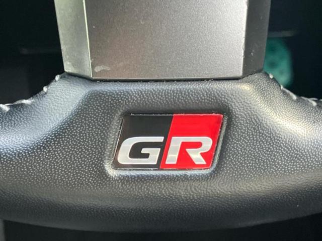 ＷＥＣＡＲＳの展示場では実際に見て、触ってお車をお選びいただけます！知識の豊富な営業スタッフが様々なカーライフをご提案いたします！