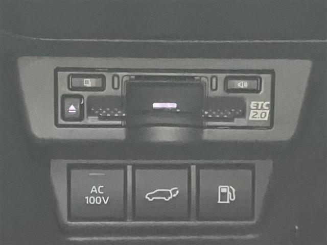 プリウス Ｚ　保証書／純正　ＳＤナビ／衝突安全装置／シートヒーター／全方位モニター／車線逸脱防止支援システム／シート　合皮／パーキングアシスト　自動操舵／電動バックドア／ヘッドランプ　ＬＥＤ／ＥＴＣ　全周囲カメラ（18枚目）