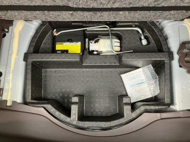 スペイド Fクイーン 新品タイヤ/保証書/純正 SDナビ/電動スライドドア/ヘッドランプ LED/ETC/EBD付ABS/横滑り防止装置/アイドリングストップ/ワンセグTV/エアバッグ 運転席/エアバッグ 助手席 記録簿(23枚目)