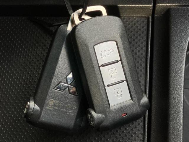 デリカD:5 4WD Gパワーパッケージ 保証書/社外 10インチ SDナビ/衝突安全装置/両側電動スライドドア/シートヒーター/マルチアラウンドモニター/車線逸脱防止支援システム/電動バックドア/オートステップ/ヘッドランプ LED 4WD(31枚目)