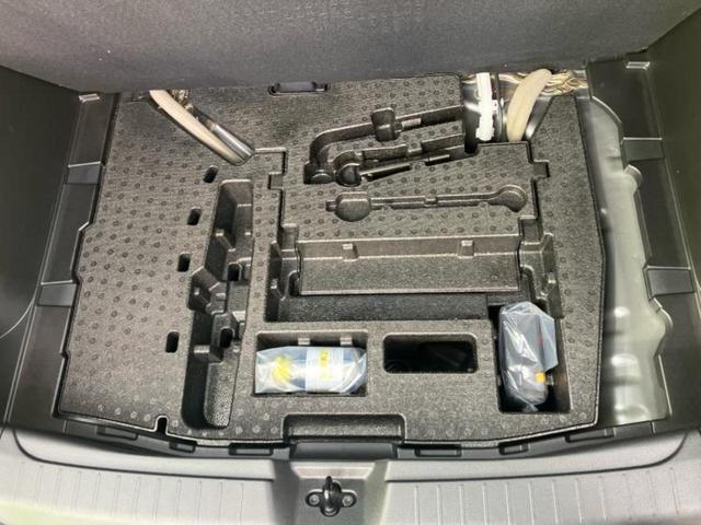 ノート オーテック 保証書/ディスプレイオーディオ+ナビ9インチ/インテリジェントルームミラー/衝突安全装置/アラウンドビューモニター/車線逸脱防止支援システム/シート 合皮/ドライブレコーダー 前後 全周囲カメラ(24枚目)