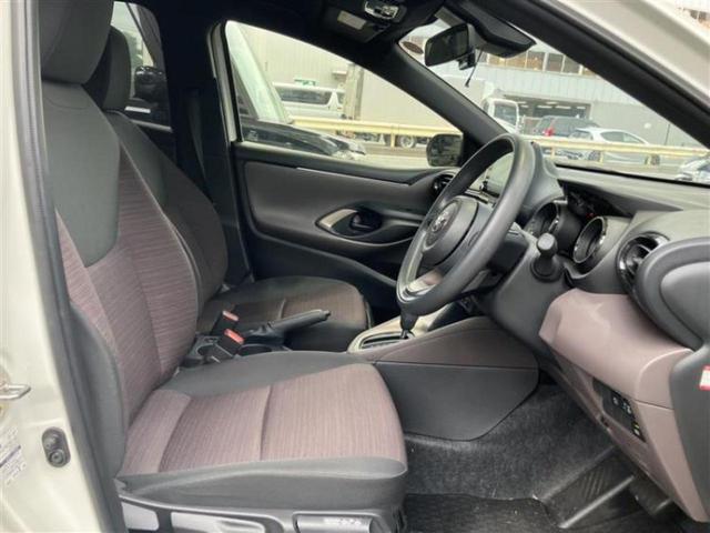 ヤリス G ディスプレイオーディオ+ナビ/衝突安全装置/パノラミックビューモニター/車線逸脱防止支援システム/パーキングアシスト バックガイド/ドライブレコーダー 社外/ヘッドランプ LED 衝突被害軽減システム(5枚目)