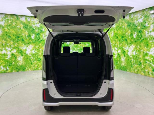 N-BOXカスタム ヒョウジュン 保証書/純正 8インチ ナビ/ホンダセンシング/電動スライドドア/シートヒーター/車線逸脱防止支援システム/ヘッドランプ LED/USBジャック/Bluetooth接続/ETC/EBD付ABS(8枚目)