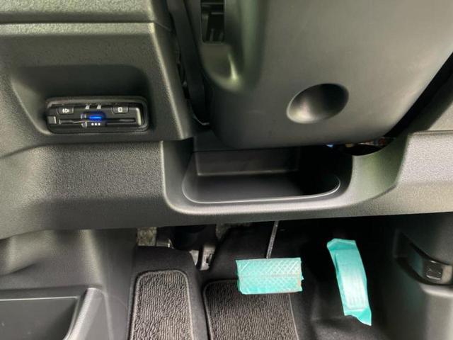 N-BOXカスタム ヒョウジュン 保証書/純正 8インチ ナビ/ホンダセンシング/電動スライドドア/シートヒーター/車線逸脱防止支援システム/ヘッドランプ LED/USBジャック/Bluetooth接続/ETC/EBD付ABS(38枚目)