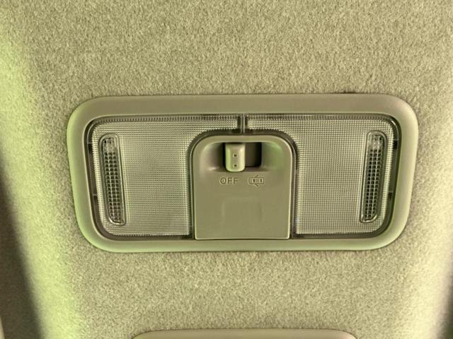 国産車から輸入車まで多様なお客様のニーズのお応えできるように、全国規模で豊富な在庫展開！車のことならＷＥＣＡＲＳへ！