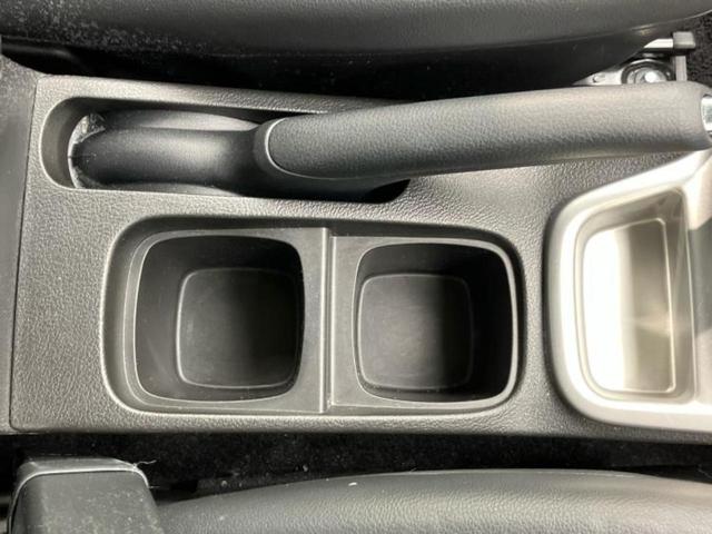 ＷＥＣＡＲＳでは各商談席に大型モニターをご用意しております！見やすい大画面でゆったりと全国の在庫をご覧いただけます！是非ご来店お待ちしております！