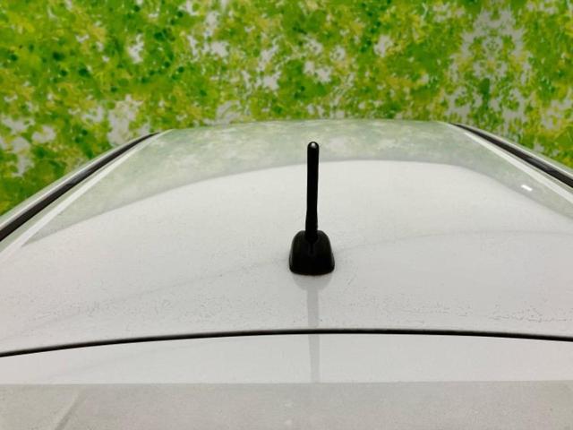 エスクード ヒョウジュン　保証書／社外　ＳＤナビ／衝突安全装置／シート　ハーフレザー／ヘッドランプ　ＬＥＤ／Ｂｌｕｅｔｏｏｔｈ接続／ＥＴＣ／ＥＢＤ付ＡＢＳ／横滑り防止装置／アイドリングストップ／セーフティサポート（スズキ）（46枚目）