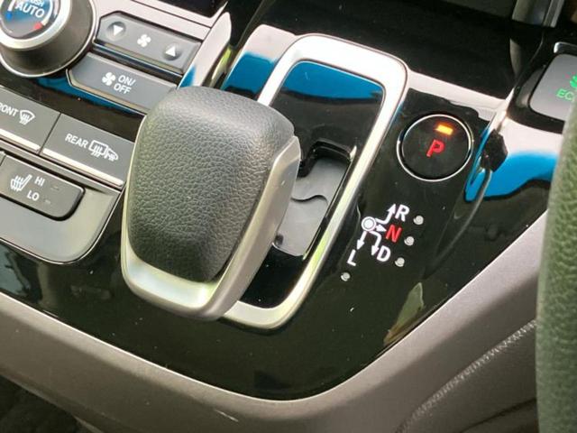 フリードハイブリッド ハイブリッドＧ　保証書／純正　９インチ　ＳＤナビ／フリップダウンモニター　純正　１５．６インチ／両側電動スライドドア／シートヒーター　運転席／ヘッドランプ　ＬＥＤ／Ｂｌｕｅｔｏｏｔｈ接続／ＨＤＭＩ接続／ＥＴＣ　記録簿（17枚目）