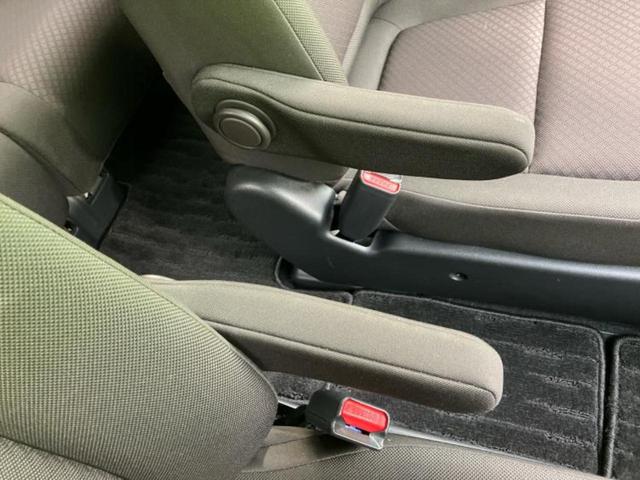 フリードハイブリッド ハイブリッドＧ　保証書／純正　９インチ　ＳＤナビ／フリップダウンモニター　純正　１５．６インチ／両側電動スライドドア／シートヒーター　運転席／ヘッドランプ　ＬＥＤ／Ｂｌｕｅｔｏｏｔｈ接続／ＨＤＭＩ接続／ＥＴＣ　記録簿（33枚目）