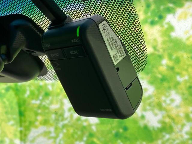 フリードハイブリッド ハイブリッドＧ　保証書／純正　９インチ　ＳＤナビ／フリップダウンモニター　純正　１５．６インチ／両側電動スライドドア／シートヒーター　運転席／ヘッドランプ　ＬＥＤ／Ｂｌｕｅｔｏｏｔｈ接続／ＨＤＭＩ接続／ＥＴＣ　記録簿（37枚目）