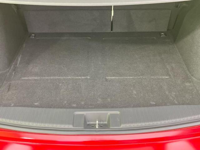 ヴェゼル ハイブリッドＺスタイルエディション　保証書／純正　８インチ　ＳＤナビ／衝突安全装置／シートヒーター　前席／シート　フルレザー／パーキングアシスト　バックガイド／ヘッドランプ　ＬＥＤ／ＵＳＢジャック／Ｂｌｕｅｔｏｏｔｈ接続　革シート（23枚目）