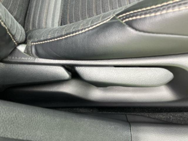 カローラツーリング ハイブリッドダブルバイビー　ディスプレイオーディオ＋ナビ９インチ／衝突安全装置／車線逸脱防止支援システム／シート　ハーフレザー／ヘッドランプ　ＬＥＤ／ＵＳＢジャック／Ｂｌｕｅｔｏｏｔｈ接続／ＥＴＣ／ＥＢＤ付ＡＢＳ　バックカメラ（38枚目）