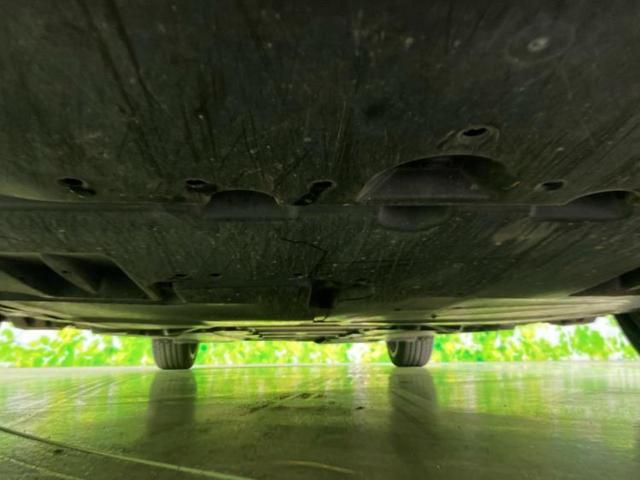 カローラツーリング ハイブリッドダブルバイビー　ディスプレイオーディオ＋ナビ９インチ／衝突安全装置／車線逸脱防止支援システム／シート　ハーフレザー／ヘッドランプ　ＬＥＤ／ＵＳＢジャック／Ｂｌｕｅｔｏｏｔｈ接続／ＥＴＣ／ＥＢＤ付ＡＢＳ　バックカメラ（43枚目）