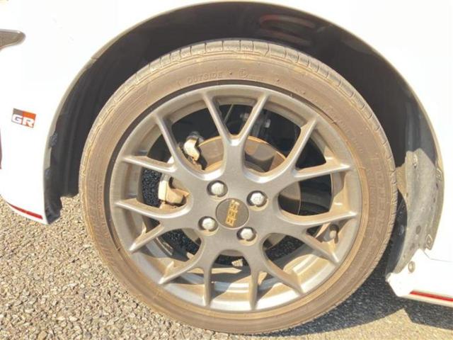 コペン ＧＲスポーツ　新品タイヤ／保証書／純正　ＳＤナビ／シートヒーター／ドライブレコーダー　社外／ヘッドランプ　ＬＥＤ／Ｂｌｕｅｔｏｏｔｈ接続／ＥＴＣ／ＥＢＤ付ＡＢＳ／横滑り防止装置／バックモニター／フルセグＴＶ（18枚目）