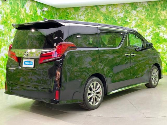 アルファード Ｓタイプゴールド２　保証書／ディスプレイオーディオ＋ナビ９インチ／フリップダウンモニター／デジタルインナーミラー／衝突安全装置／両側電動スライドドア／車線逸脱防止支援システム／シート　ハーフレザー／電動バックドア（3枚目）