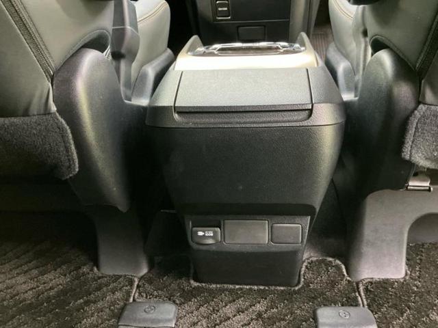 アルファード Ｓタイプゴールド２　保証書／ディスプレイオーディオ＋ナビ９インチ／フリップダウンモニター／デジタルインナーミラー／衝突安全装置／両側電動スライドドア／車線逸脱防止支援システム／シート　ハーフレザー／電動バックドア（41枚目）