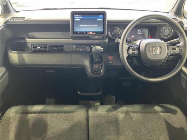 N-BOXカスタム ヒョウジュン 新品タイヤ/保証書/ディスプレイオーディオ8インチ/衝突安全装置/両側電動スライドドア/シートヒーター 前席/車線逸脱防止支援システム/パーキングアシスト バックガイド 衝突被害軽減システム ドラレコ(4枚目)