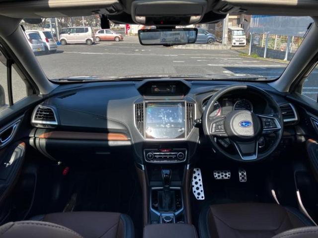 「この車の写真をもっと見たい」「状態が気になる」「この装備はついている？」どんな小さな疑問でもお気軽にお問い合わせください！