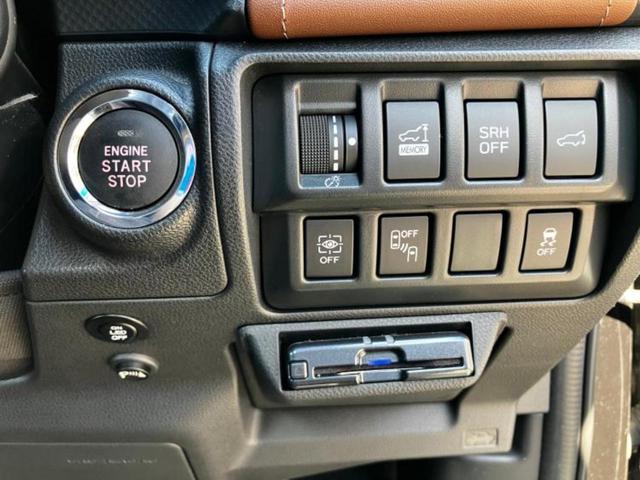 ＷＥＣＡＲＳの展示場では実際に見て、触ってお車をお選びいただけます！知識の豊富な営業スタッフが様々なカーライフをご提案いたします！