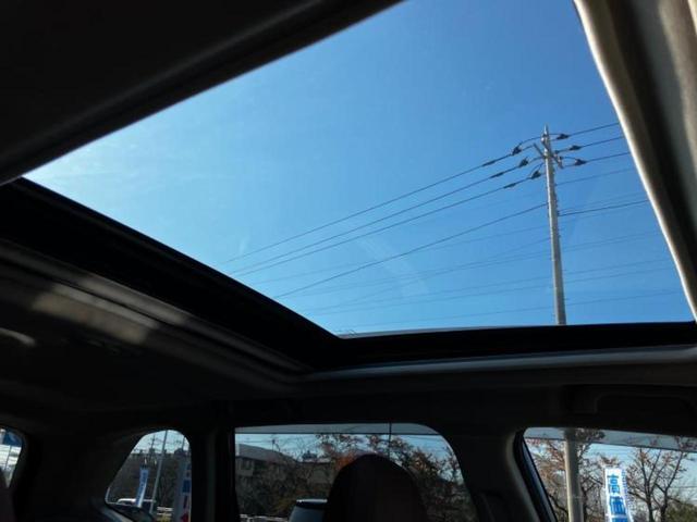 全国に店舗を展開しているのでどこでもお取り寄せが可能です！この車が気になるけど遠方だから・・・と諦める必要はありません！※別途陸送費が必要です。